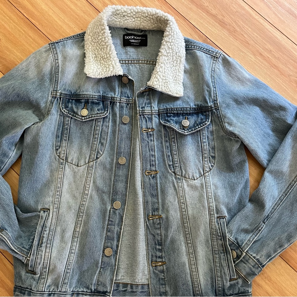 BoohooMAN Blue Sherpa Collar Denim Jacket SZ SMALL